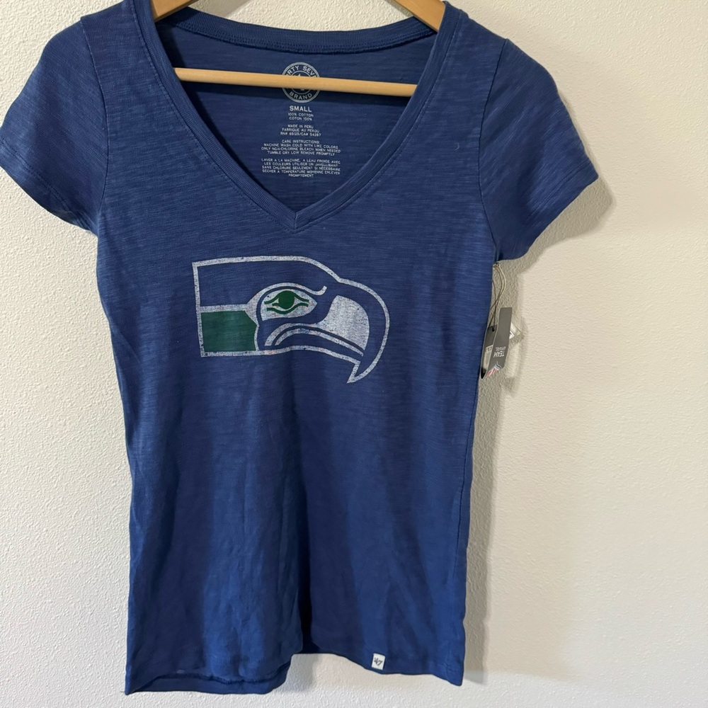 Seattle Seahawks 47 Short Sleeve Retro Logo V Neck Tee Blue Slub Cotton NWT-S